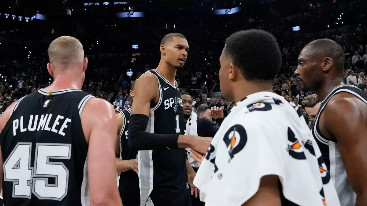 NBA 马刺主场118-91大胜雷霆系列赛拖入抢七大战