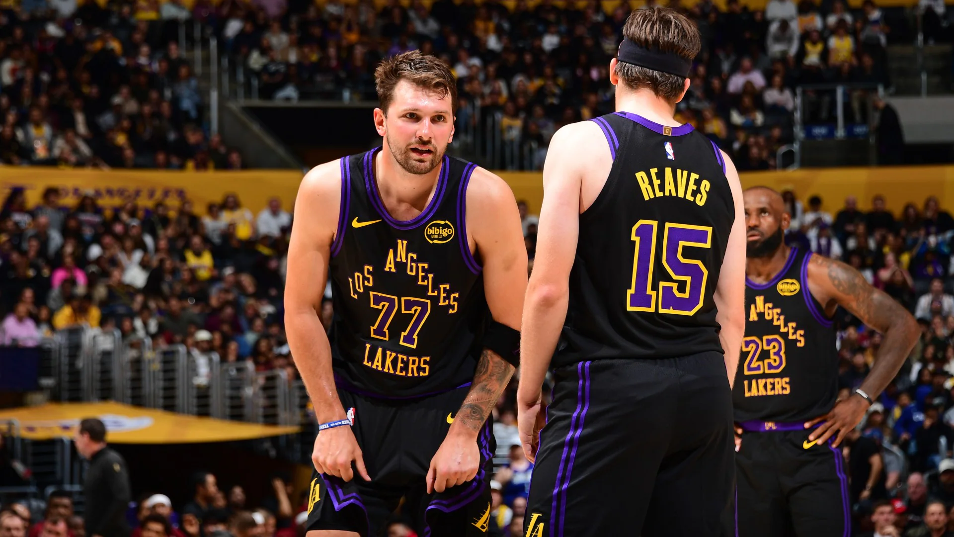 NBA 东契奇向湖人明确表示，他希望继续与里夫斯一起打球