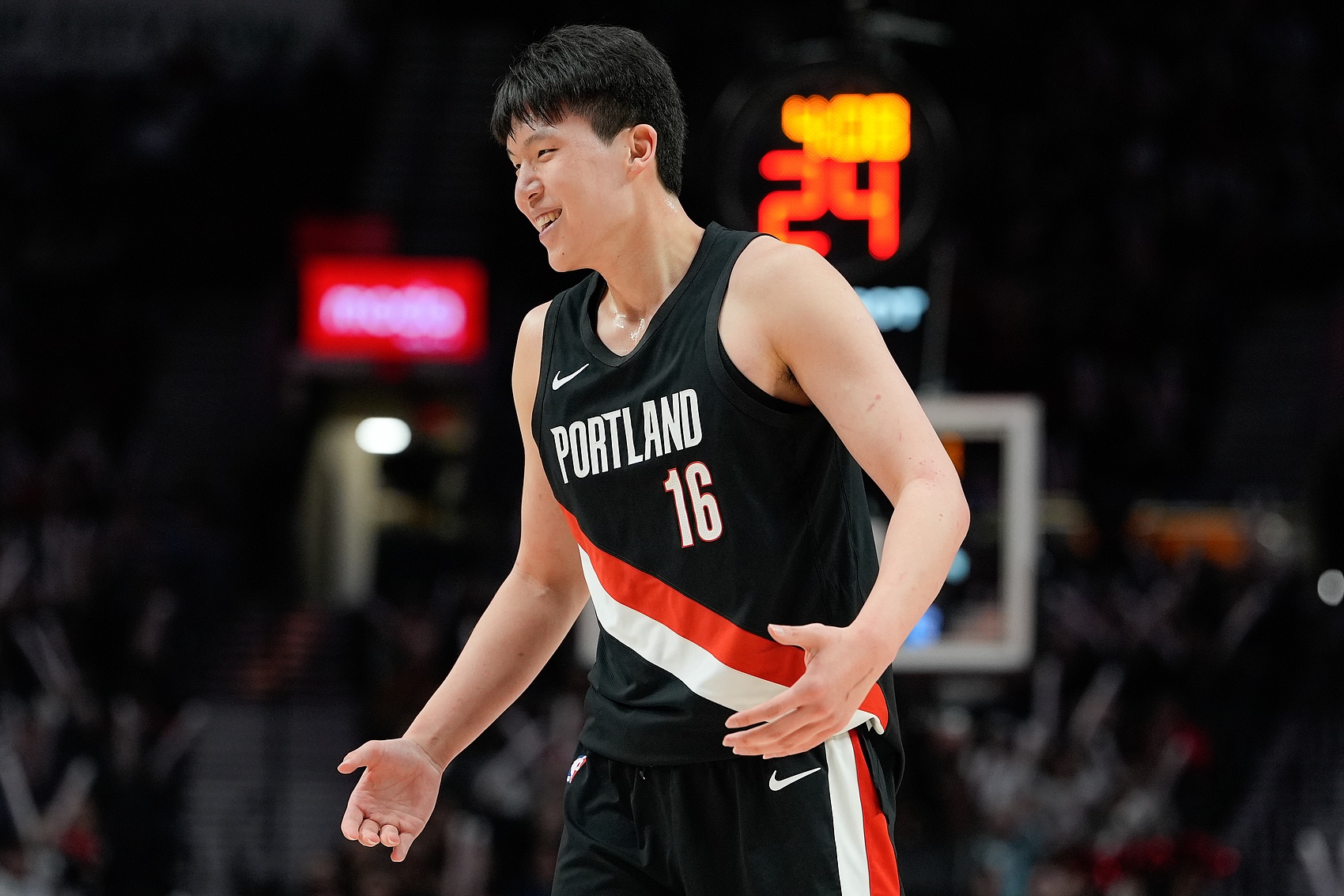 NBA 开拓者老板:不会因为杨瀚森能带来流量就让他上场