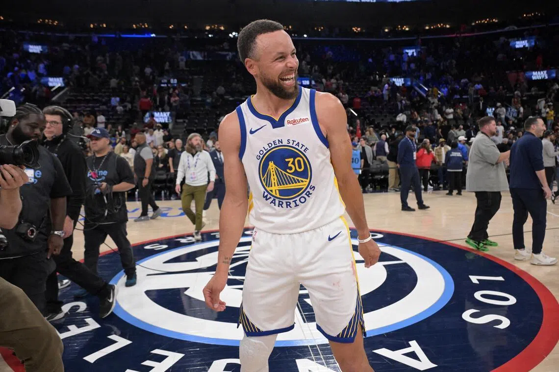 库里成为 NBA 首位拥有专属主题展馆现役球员