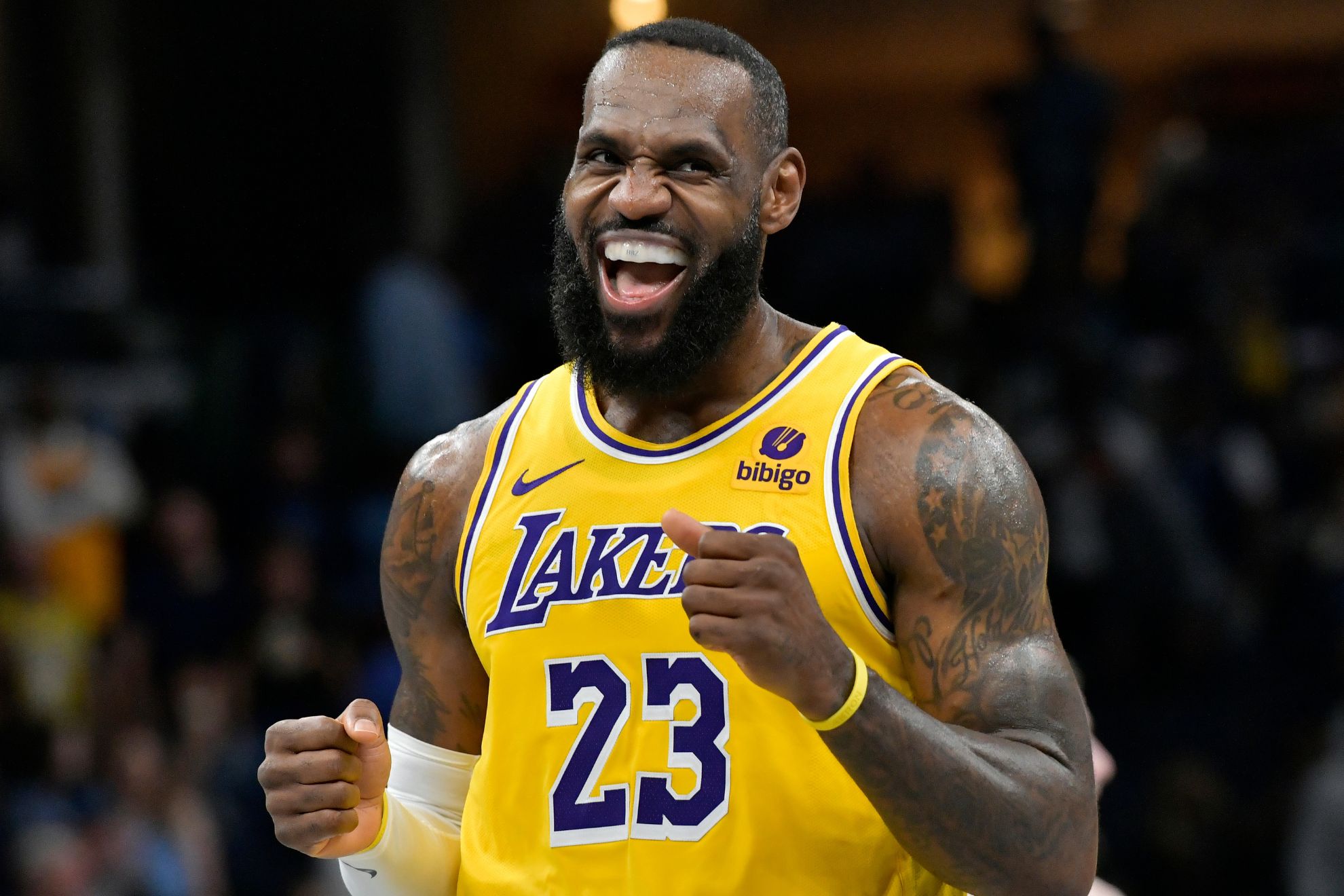NBA 詹姆斯核心诉求是找到一支具备冲冠实力的球队